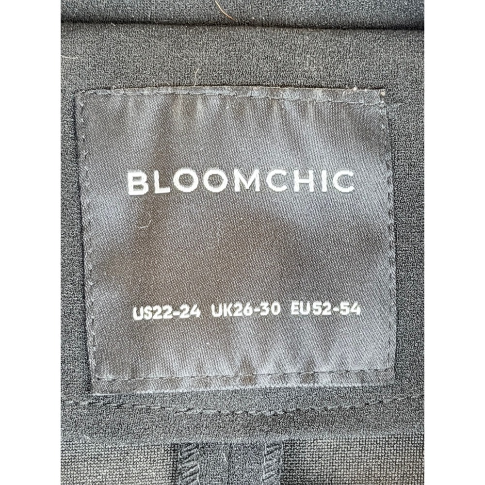 BloomChic Black Belted Blazer Silver Ring Detail Plus Size 22-24 Notched Lapel - Picture 4 of 5